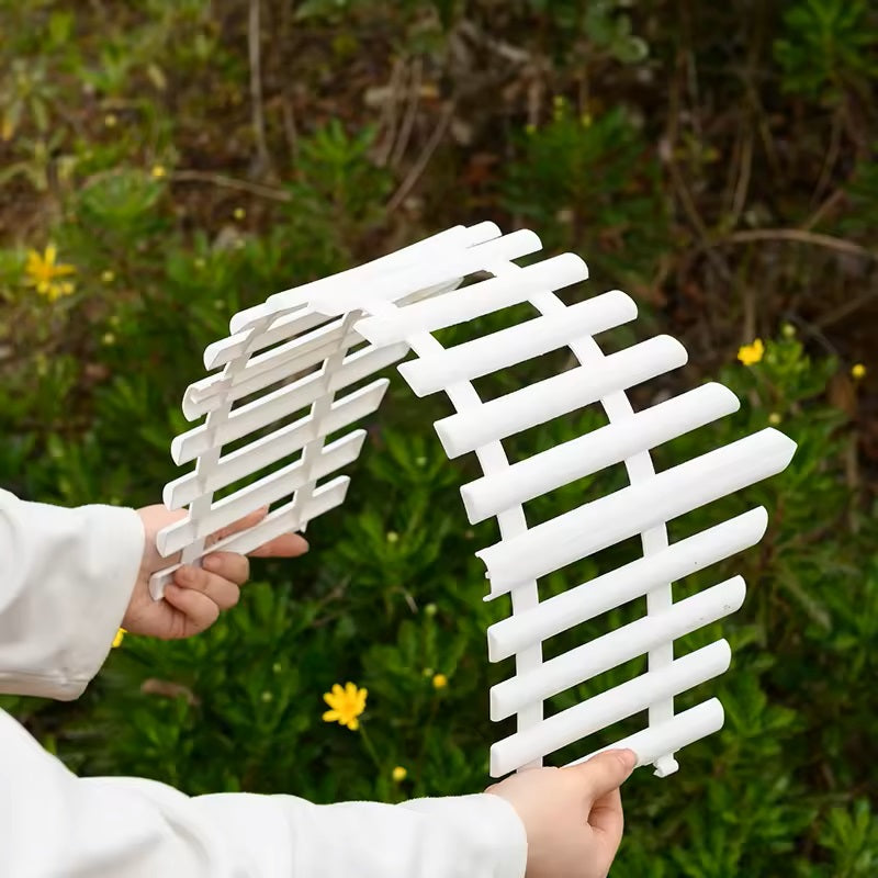 Decorative Outdoor Garden Fence (2 Pcs)
